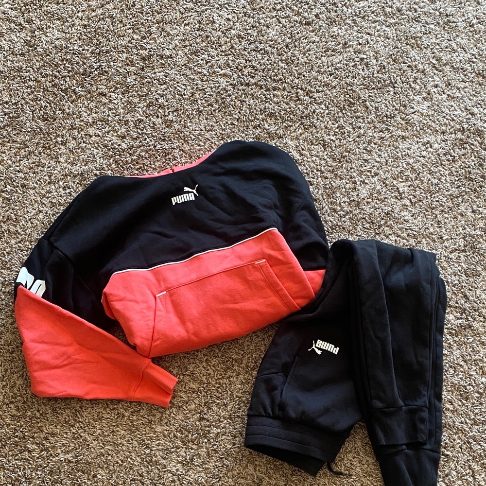 Puma Kids Black and pink Sweatpants Set